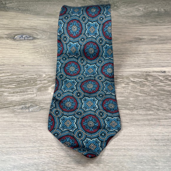 Brooks Brothers Makers Silk Tie Blue Red Geometric Mens Necktie USA Made - Picture 2 of 5